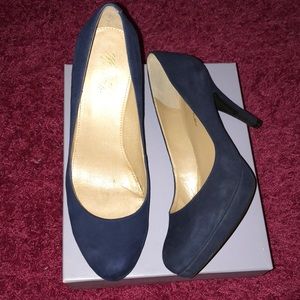 Navy suede pumps